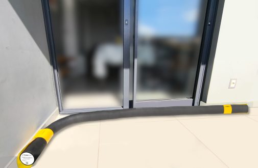 _Espaguete Inteiro em Frente a Porta Dupla (3050x3050)